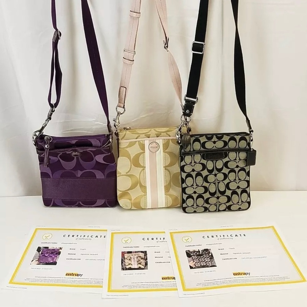 Black Coach Crossbody Purse w/certificate of authenticity.